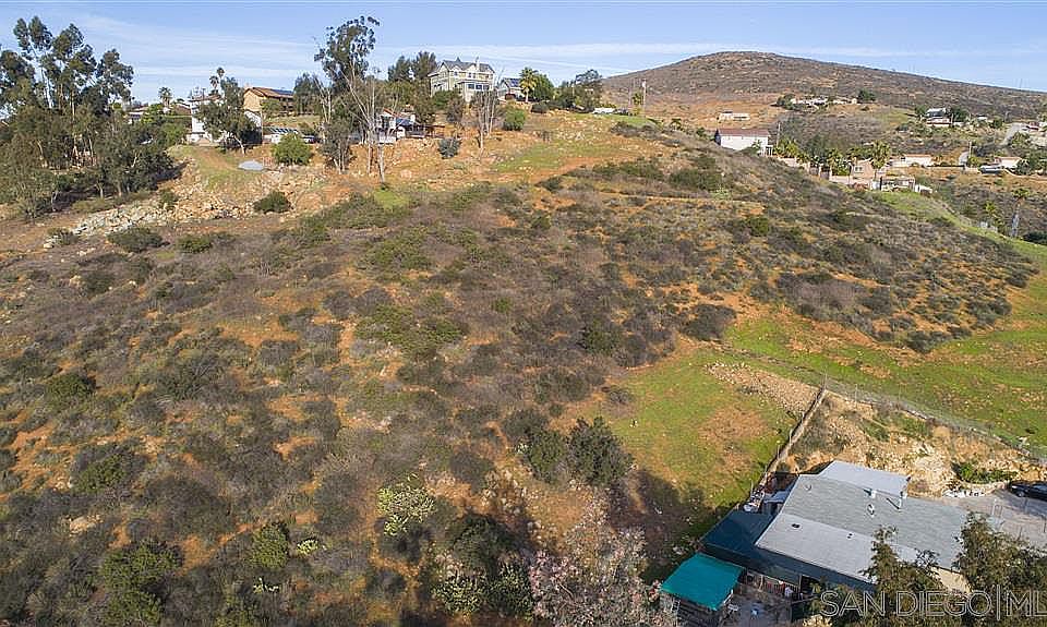 2161 Helix St, Spring Valley, CA 91977 Zillow