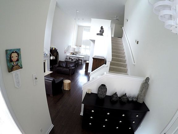 2nd image of 310 Earley Ln