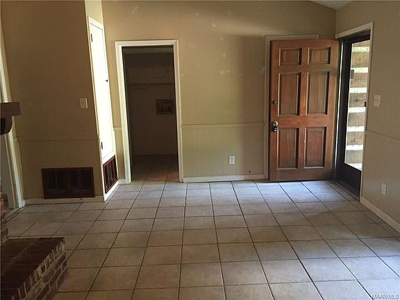 2nd image of 3308 Milan Dr