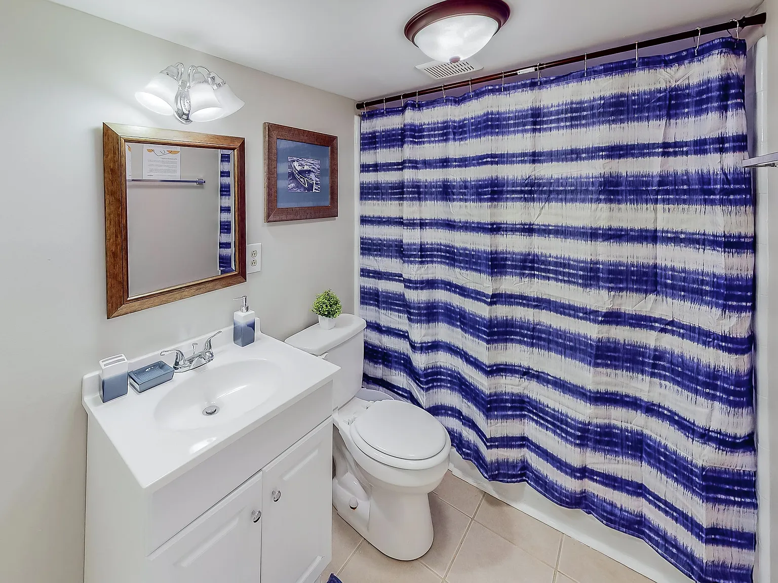 4 bed, 2.0 bath, 1640 sqft, $706 — Photo 4