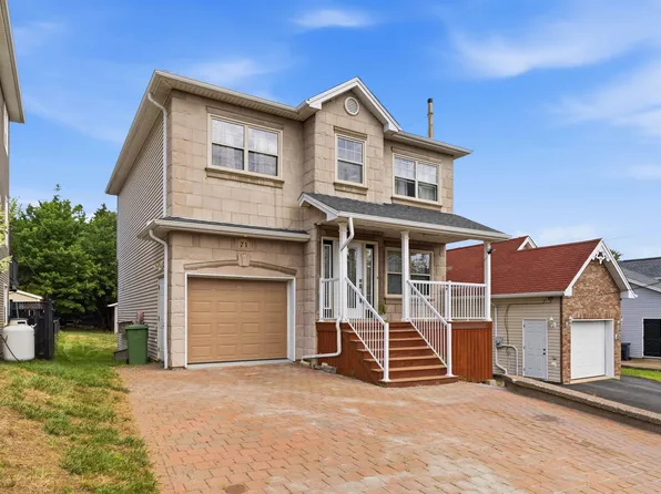 71 Cutter Dr, Halifax, NS B3M 4W6
