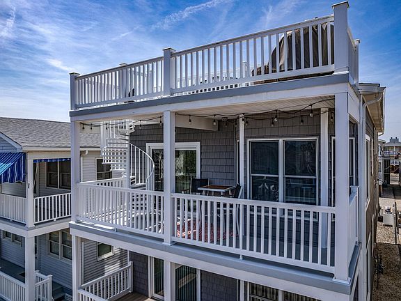 2nd image of 5634 Asbury Ave #2