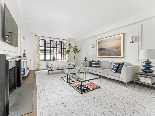 115 East 67th Street 7B image 1 of 14