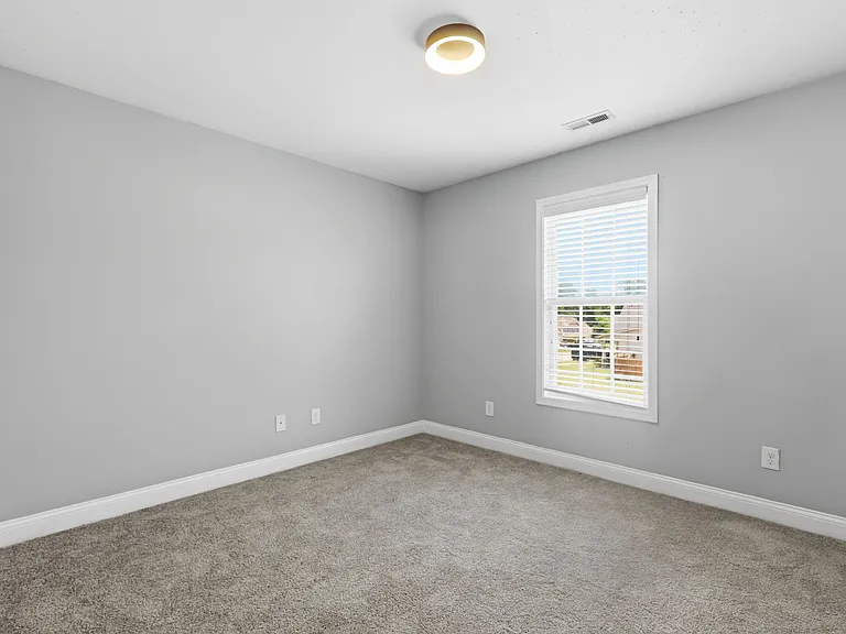 1541 Gallant Fox Ct — Photo 6