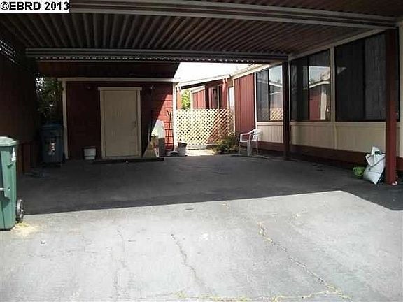 3rd image of 19 Constance Dr #19