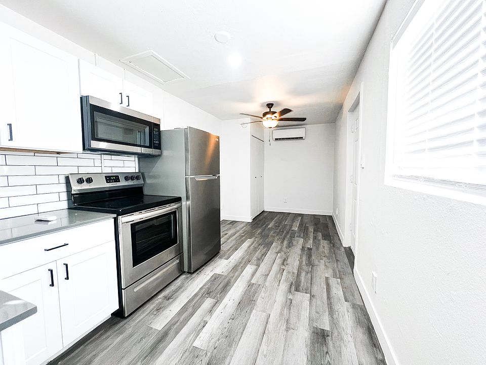2nd image of 5517 N 27th Ave #15