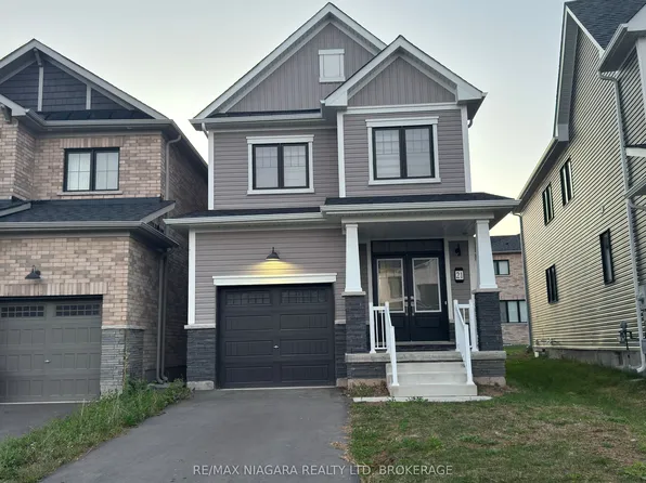 21 Keelson St, Welland, ON L3B 0M2