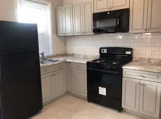 5634 Rodman St, Philadelphia, PA 19143