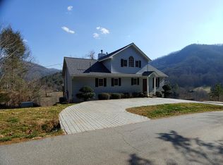 179 Corundum Hill Rd, Franklin, NC 28734
