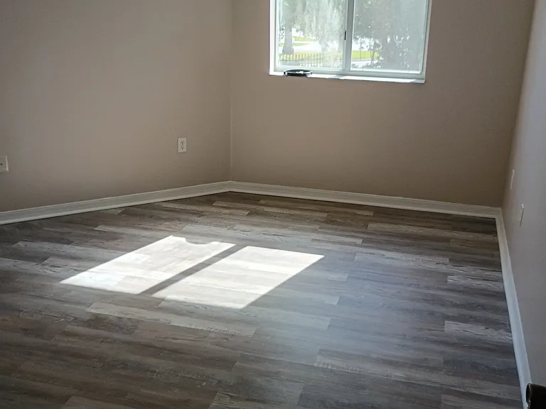2318 SE 23rd Ave — Photo 17