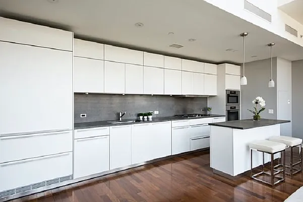 Rented by Brown Harris Stevens | media 12