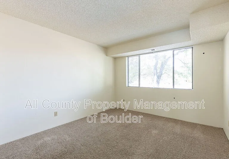 600 Manhattan Dr #5B — Photo 13