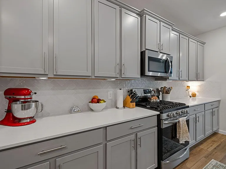 18323 Tiger Flowers Dr — Photo 14