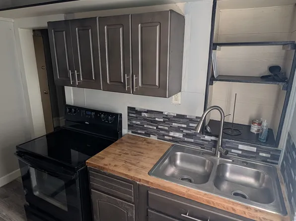 2723 2nd Ave APT 3, Pueblo, CO 81003
