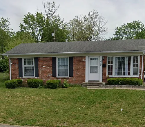 649 Leslie Dr Photo 1