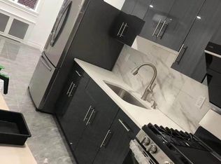 4339 192nd St, Flushing, NY 11358