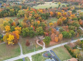 9706 Fairmount Rd, Louisville, KY 40291