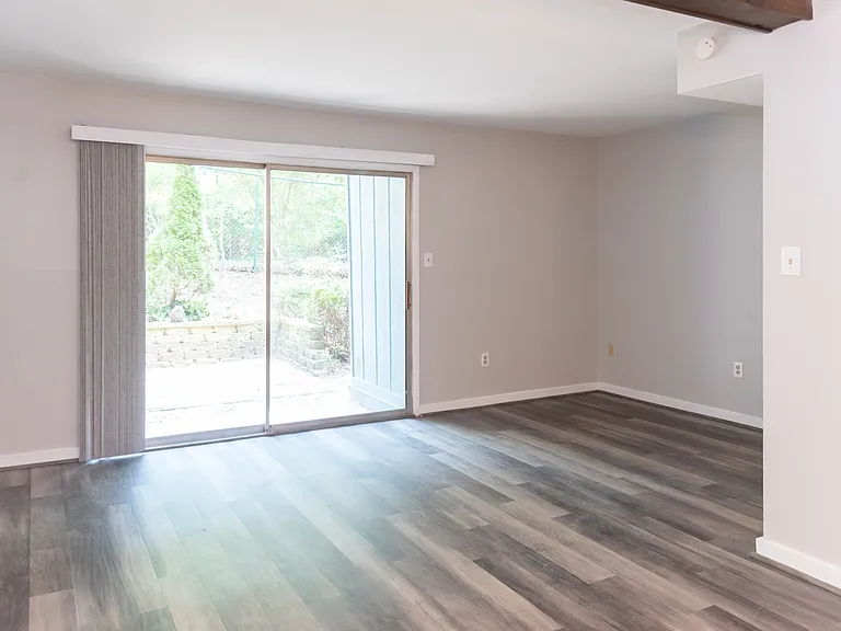 7126 Longstreet Dr #A — Photo 16