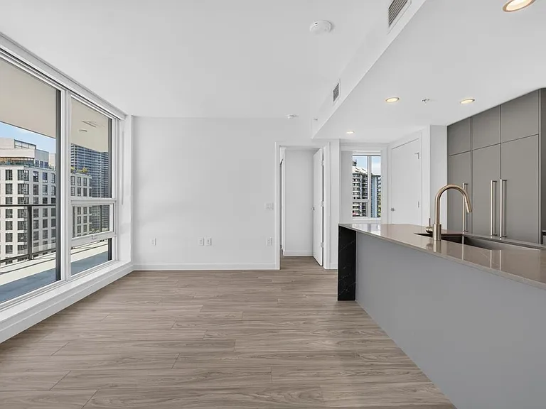 2135 Springer Ave #1908 — Photo 8
