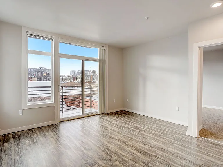 Evolve Apartments — Photo 23