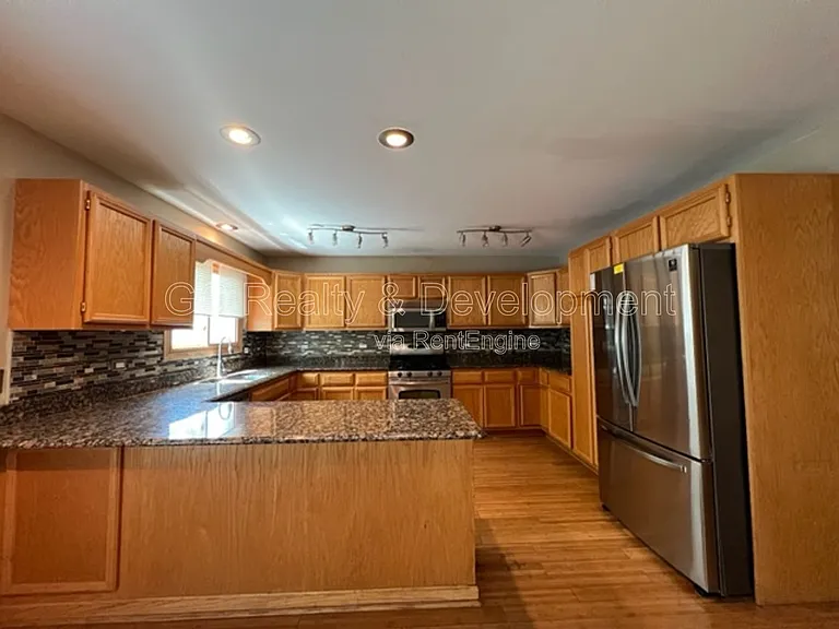 2805 Breckenridge Cir — Photo 7