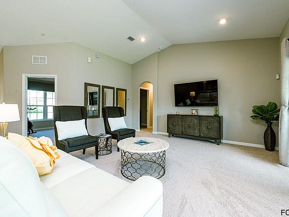 4th image of 8 Creek Ct