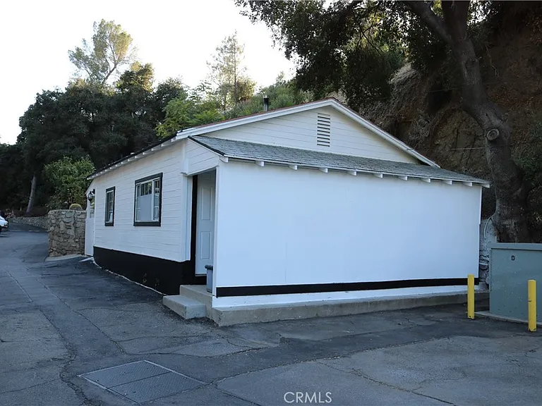 10799 Sherman Grove Ave — Photo 1