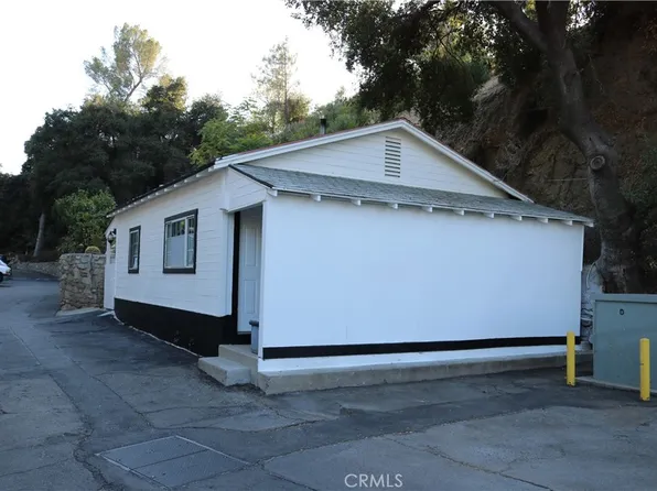 10799 Sherman Grove Ave, Sunland, CA 91040