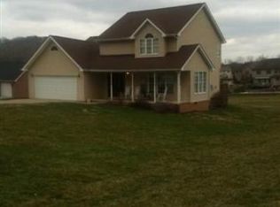 5352 Heath Creek Rd, Barboursville, WV 25504