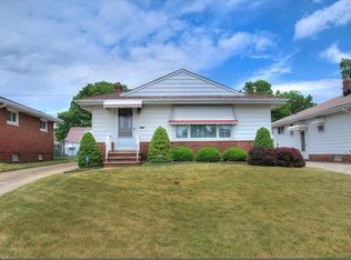 12505 Eastwood Blvd, Garfield Heights, OH 44125