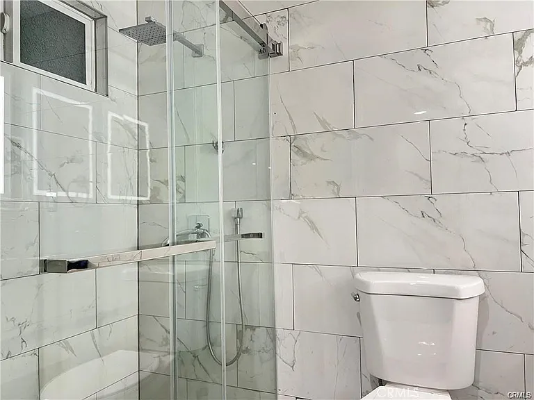 3148 Wilson Way — Photo 3