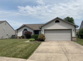 12977 Galloway Cir, Fishers, IN 46038