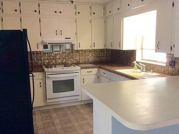 4th image of 1603 Mockingbird Ln