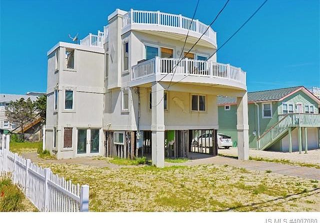 4306 S Long Beach Boulevard Holgate