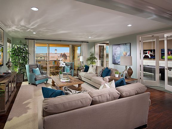 Plan 2 - Family Room