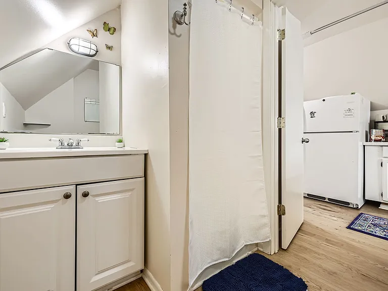 1622 Jefferson St NE #3 — Photo 5