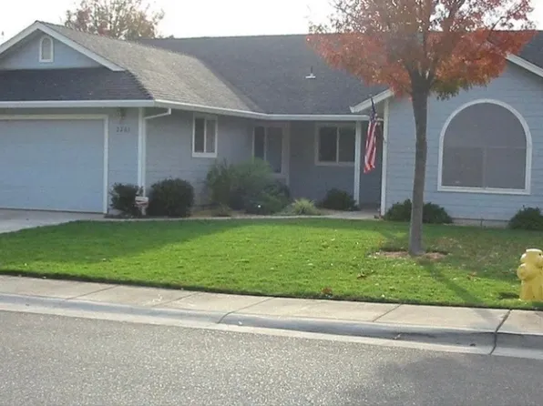 2261 Cherry Glenn Ct, Chico, CA 95926