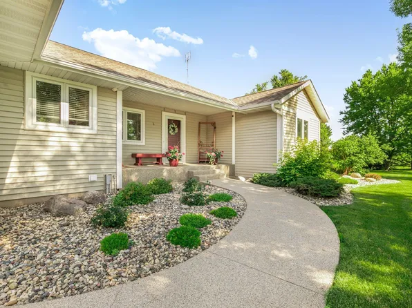 8340 County Road 5 SW, Willmar, MN 56201