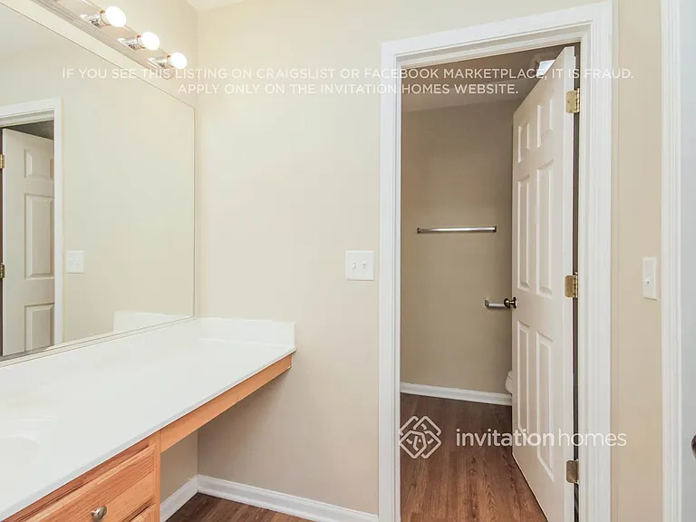 353 Richmond Dr — Photo 11
