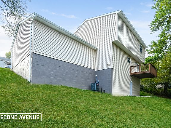 2nd image of 199 Clairmont St