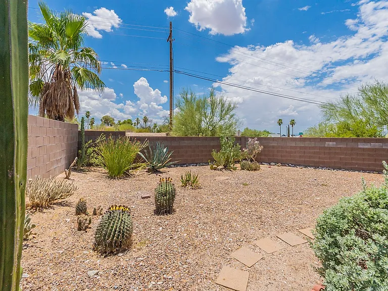 9746 E Sascha St — Photo 39