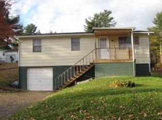 103 Harold Rd, Beckley, WV 25801