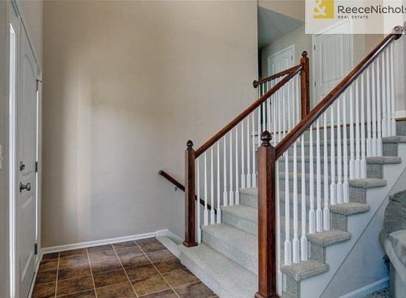 2nd image of 5134 Meadow Height Dr