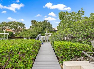 17086 Bay St, Jupiter, FL 33477