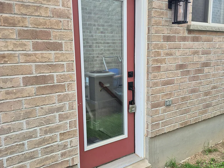 30 Stevenson St #B — Photo 6