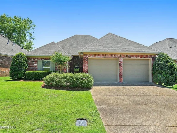 593 Clubhouse Dr, Pearl, MS 39208