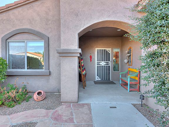 4th image of 2345 S Pecan Vista Dr
