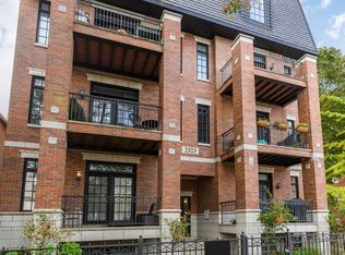 2323 W Roscoe St APT 3E, Chicago, IL 60618