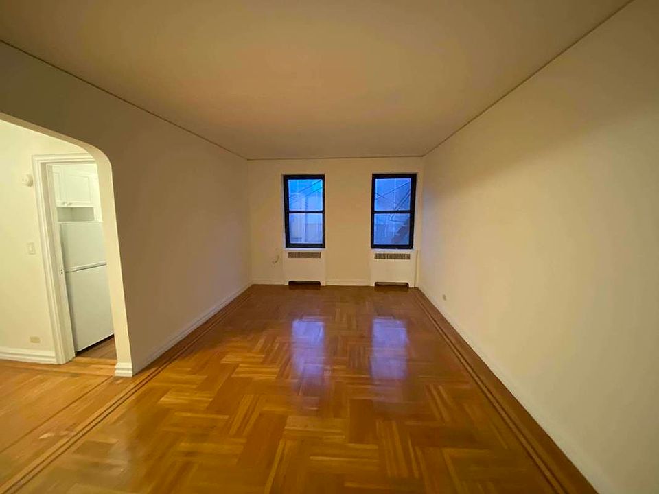 1st image of 83 Park Ter W #B3