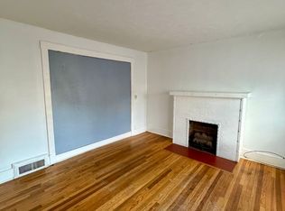 3303 Poppleton Ave, Omaha, NE 68105